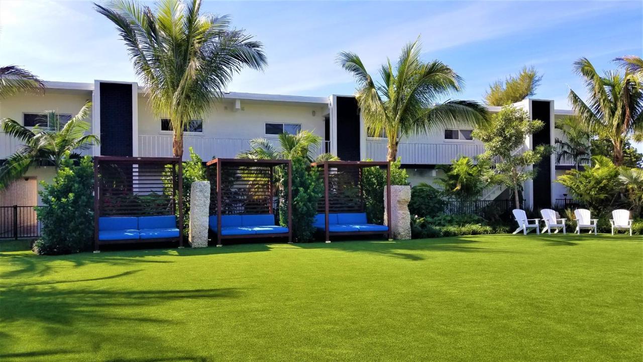 Bali Beachfront And 3* Holmes Beach