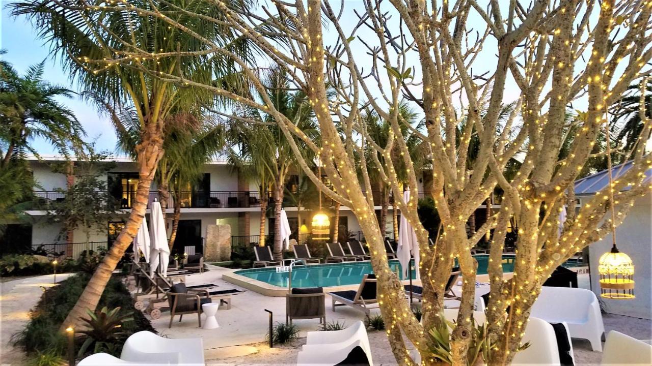 Bali Beachfront And Hotel